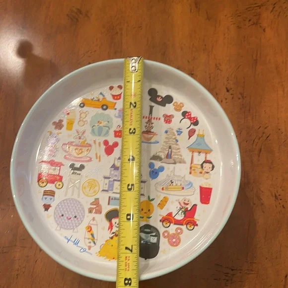 NWOT Walt Disney World "Jerrod Maruyama" Cake Stand - Picture 6 of 7